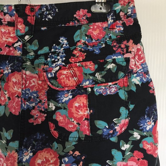 Flowers Print Mid-Rise Shorts 100% Cotton / 9(US) - Picture 7 of 9